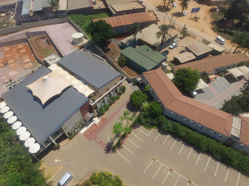 2Ten Hotel Sibasa 외부 사진